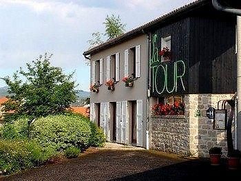 Hotel Restaurant La Tour Dunières Exteriör bild