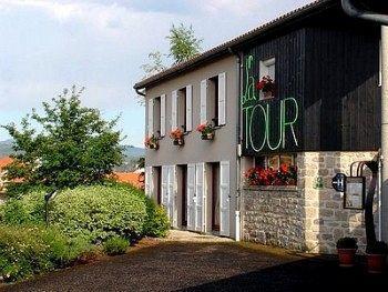 Hotel Restaurant La Tour Dunières Exteriör bild